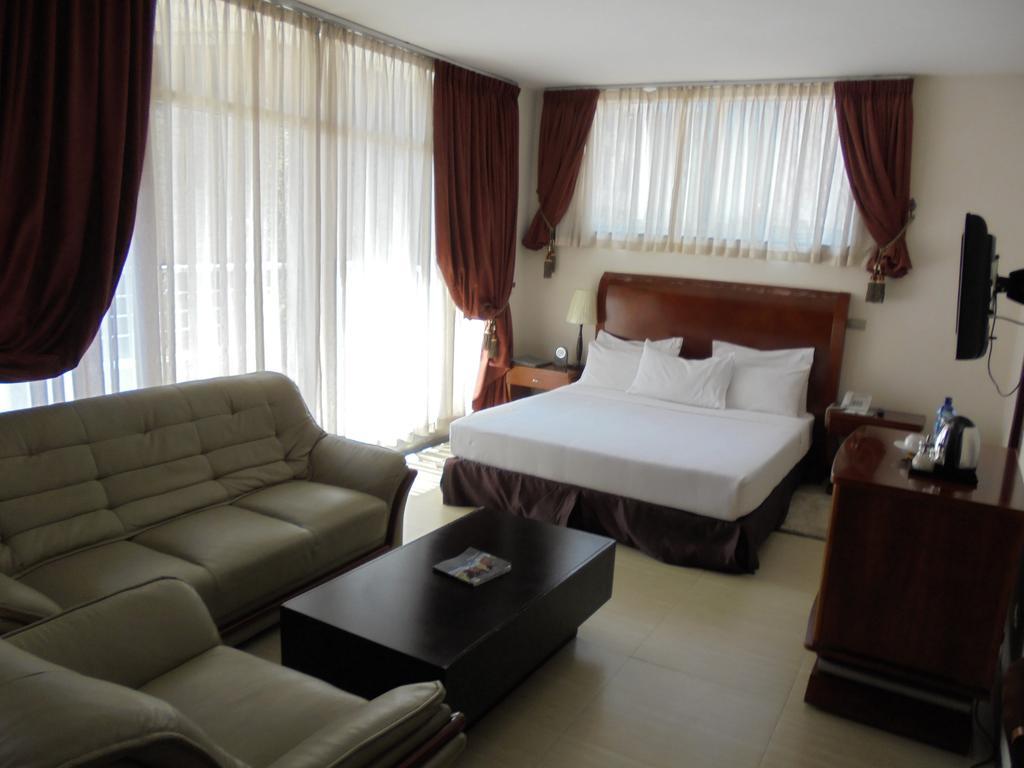 Aphrodite International Hotel Аддис-Абеба Екстер'єр фото